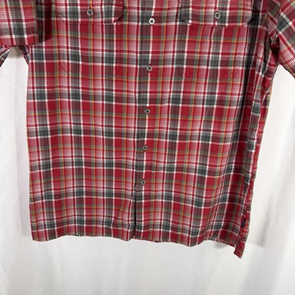 KUHL Eluxur Shirt Men's Medium Red Plaid Button Up Short Sleeve Lightweight - Picture 3 of 11